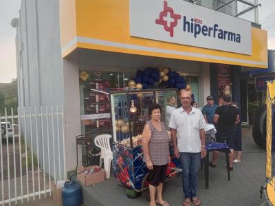 Inaugurou nesta segunda-feira (13) em Nova Laranjeiras a Hiperfarma