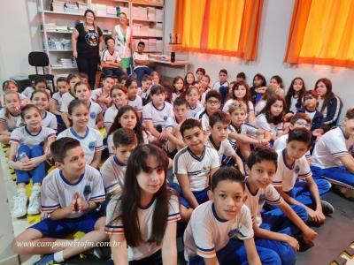 Escola José Leocádio Correia comemora Dia do Músico com Ciranda Musical