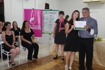 COPROSSEL – Mulheres da Coprossel concluem, com sucesso, o curso de Desenvolvimento de Liderança 