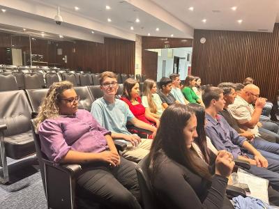 Vereadores do Parlamento Jovem do Núcleo de Laranjeiras visitam TRE-PR