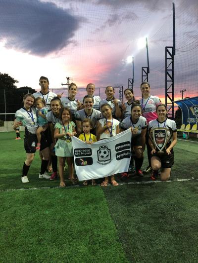 Representante de Laranjeiras do Sul conquista o titulo da Copa Garotas em Campo