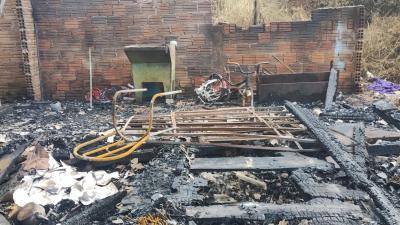 Campanha de Arrecadação para família que perdeu tudo em incêndio continua em Laranjeiras do Sul