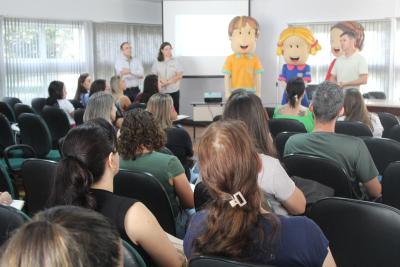 Professores de Laranjeiras participam de capacitação do Programa Agrinho