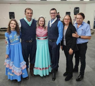 LS: CTG Estância do Iguaçu comemora Dia das Mães com jantar