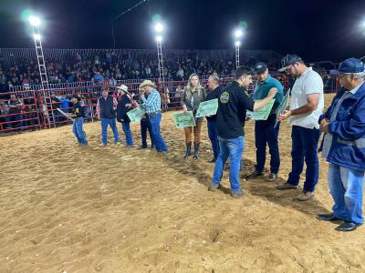 Nova Laranjeiras Comemora 34 Anos com Grande Estilo