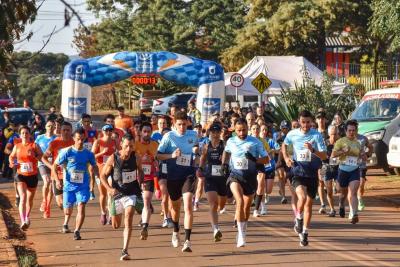 Jarcan´s 2024 - Laranjeiras do Sul conquista dois titulos no feminino: futebol sete e corrida rústica