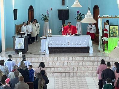 Encerramento dos 40 Anos da Comunidade Nossa Senhora do Perpétuo Socorro é Marcado por Grande Festa no Bairro Cristo Rei