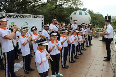 COPROSSEL E SICOOB: Celebrando o Cooperativismo com Saúde, Meio Ambiente e Comunidade