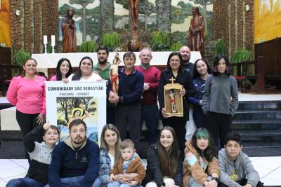 3º dia da Novena em Louvor a Padroeira Sant´Ana teve benção especial para viúvos e idosos