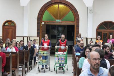 3º dia da Novena em Louvor a Padroeira Sant´Ana teve benção especial para viúvos e idosos