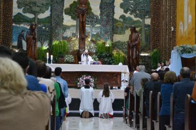 4º dia da Novena da Padroeira Sant´Ana foi presidida pelo Padre Adriano Toczeck