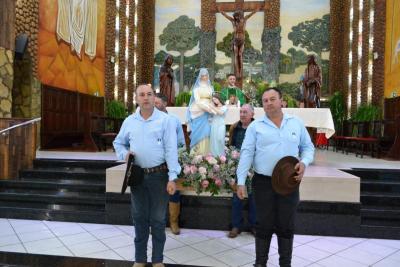 Chegada da Cavalgada com Santa Missa foi o ponto alto da programação deste domingo da Festa de Sant´Ana