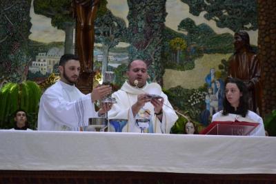 Novena da Padroeira Sant´Ana teve benção das famílias no 6º dia