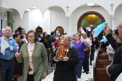 Novena da Padroeira Sant´Ana teve benção das famílias no 6º dia