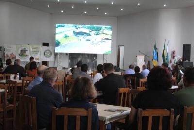 Encontro de Produtores em Laranjeiras do Sul celebra o dia do agricultor