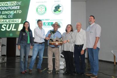 Encontro de Produtores em Laranjeiras do Sul celebra o dia do agricultor