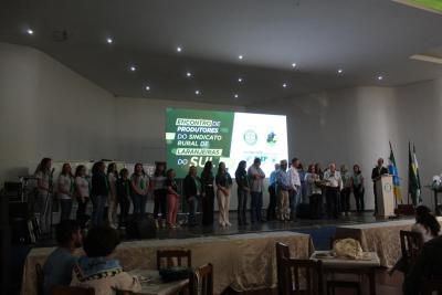 Encontro de Produtores em Laranjeiras do Sul celebra o dia do agricultor