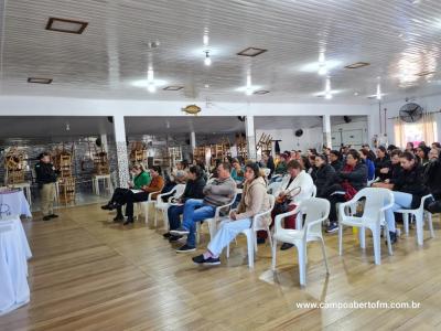 LS: Secretaria de Assistência Social em parceria com Cras e Polícia militar realizou palestra sobre o enfrentamento á violência contra as mulheres