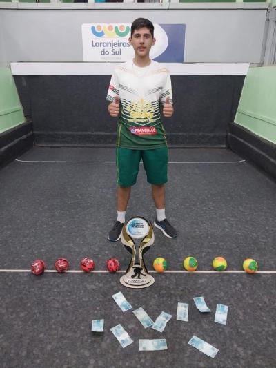 32 atletas participaram do Torneio Regional Individual de Bocha na ASPM Laranjeiras do Sul 