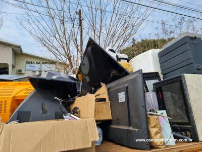 ACA realizou mais uma campanha de Desacate do Lixo Eletroeletrônico com sucesso em Laranjeiras do Sul