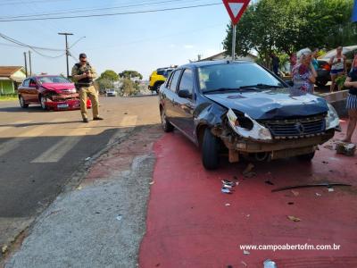 LS: Três veículos se envolvem em acidente no Bairro São Francisco