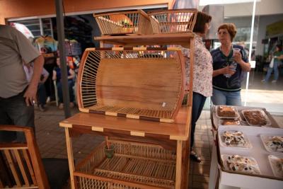 LS: Feira de artesanato segue até hoje ao lado da rodoviária