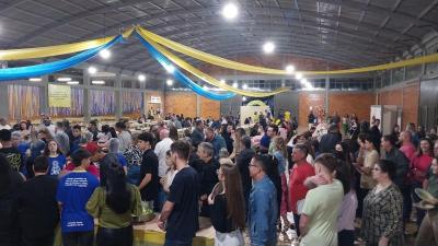 8ª Macarronada da Jornada Jovem foi sucesso em Laranjeiras do Sul 