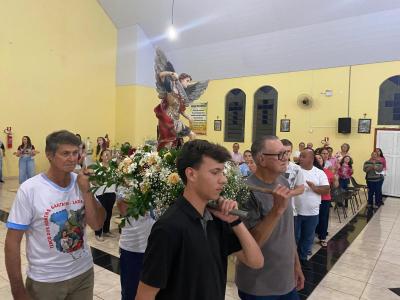 Missa com Novenas em louvor a São Miguel reuniu dezenas de Fiéis neste sábado (21)