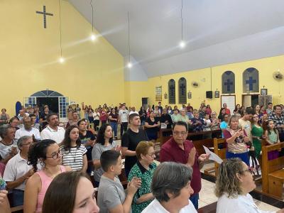 Missa com Novenas em louvor a São Miguel reuniu dezenas de Fiéis neste sábado (21)