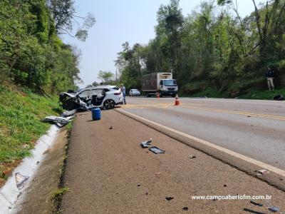 LS: Grave acidente com veículo furtado em cascavel resulta em um morto na BR 277