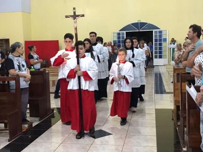 6º Dia das Missas com Novenas no Bairro São Miguel de Laranjeiras do Sul foi Presidida pelo Padre Sebastião Gulart