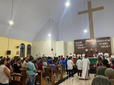 6º Dia das Missas com Novenas no Bairro São Miguel de Laranjeiras do Sul foi Presidida pelo Padre Sebastião Gulart