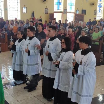 Festa em louvor a São Miguel em Laranjeiras do Sul atraiu centenas de fiéis