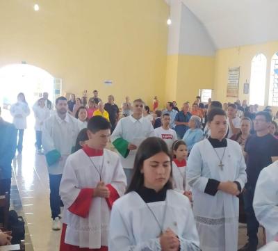 Festa em louvor a São Miguel em Laranjeiras do Sul atraiu centenas de fiéis