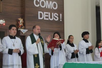 Festa em louvor a São Miguel em Laranjeiras do Sul atraiu centenas de fiéis