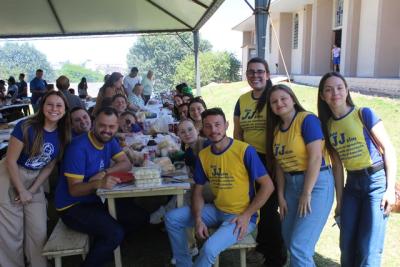 Festa em louvor a São Miguel em Laranjeiras do Sul atraiu centenas de fiéis