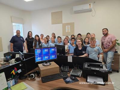 Alunos da Escola Chico Mendes Apresentam Projeto Sobre a Natureza na Campo Aberto FM