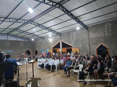 Caravana Evangelizar da Campo Aberto FM participou da Missa Solene de Frei Galvão