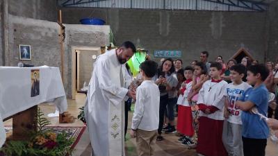 Caravana Evangelizar da Campo Aberto FM participou da Missa Solene de Frei Galvão