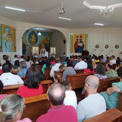 LS: Igreja Ucraniana realiza festa e consagração do Crisma e 1ª Eucaristia 