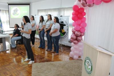 Reunião da Comissão de Mulheres Rurais em Laranjeiras do Sul: Liderança e Fortalecimento da Mulher no Campo