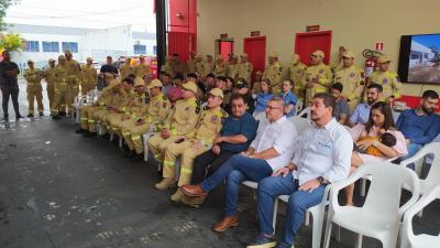 LS: Corpo de Bombeiros realiza cerimônia de entrega de caminhão Auto Bomba Tanque e Resgate 