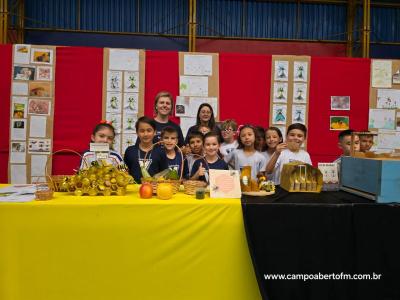 Feira de Conhecimentos da Escola Vicentina Santa Ana destaca Sustentabilidade e os Objetivos de Desenvolvimento Sustentável