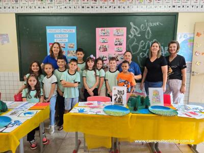 Escola Irma Inez Vailatti de Porto Barreiro realizou no último sábado, Mostra Pedagógica