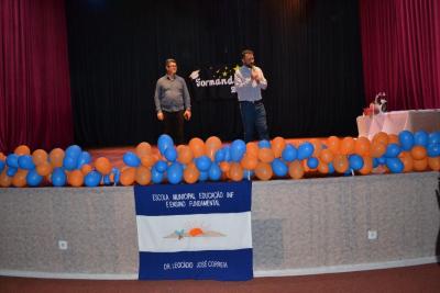 Escola Dr. Leocádio José Correia realiza formatura dos quintos anos com emocionante homenagem