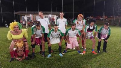 Realizada em Laranjeiras do Sul a 1ª Copa Fase de Futebol de Saia 