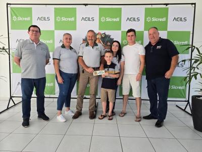 Campanha Natal Premiado 2024 da Acils é encerrada com entrega de 14 prêmios aos ganhadores do último sorteio