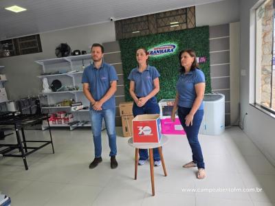 Sorteio de 4 prêmios encerra promoção de 30 anos da Refrigeração Banhara em Laranjeiras do Sul