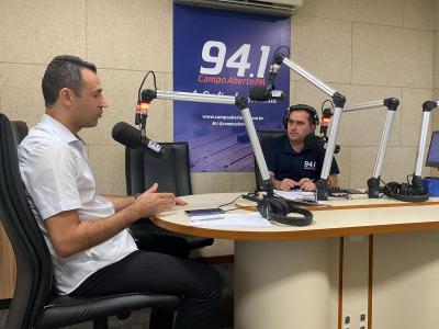 LS: Diretor Geral do Campus UFFS visita a Campo Aberto FM