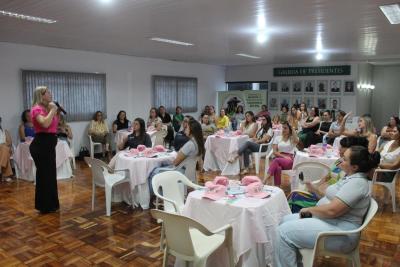 Mulheres do Agro se reúnem em evento de liderança e conscientização em Laranjeiras do Sul